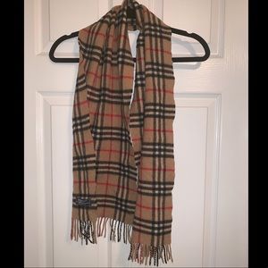 Men’s Authentic Burberry Scarf